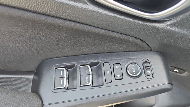 Used 2025 Honda Civic Sport image 22