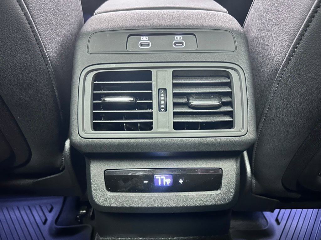 Used 2025 Audi Q5 Premium Plus w/ Premium Plus AWD/4WD image 18