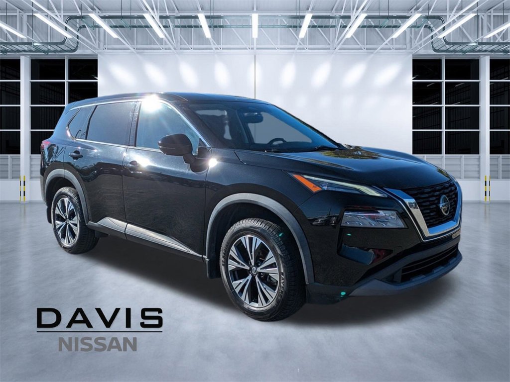 Used 2021 Nissan Rogue SV