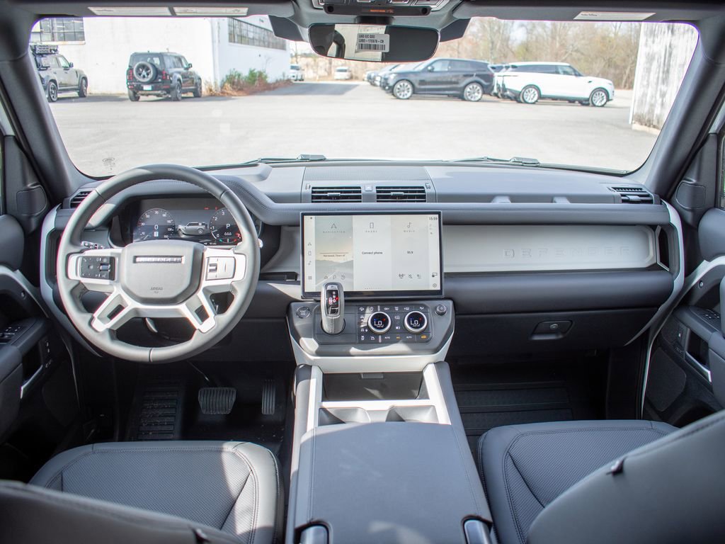 New 2026 Land Rover Defender 110 X-Dynamic SE image 17