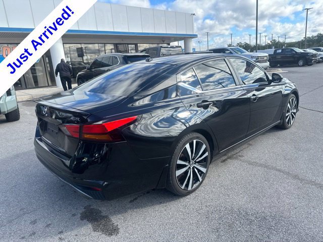 Used 2019 Nissan Altima 2.5 SR w/ SR Premium Package FWD image 4