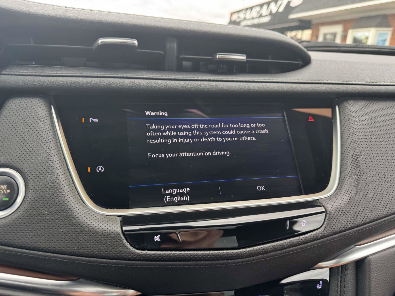 Certified 2022 Cadillac XT5 Premium Luxury w/ LPO, Floor Liner Package image 13