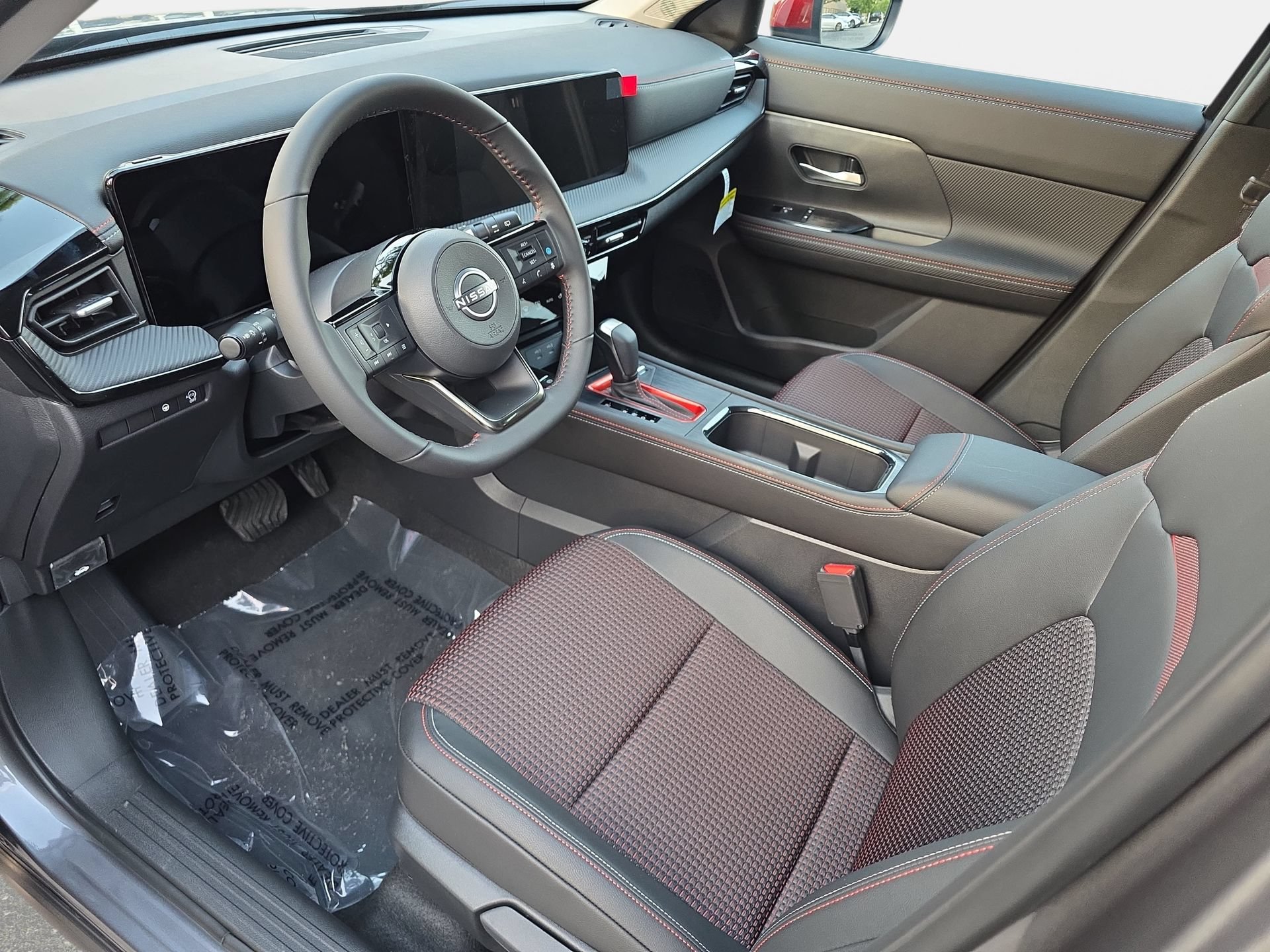 New 2026 Nissan Kicks SR FWD image 15