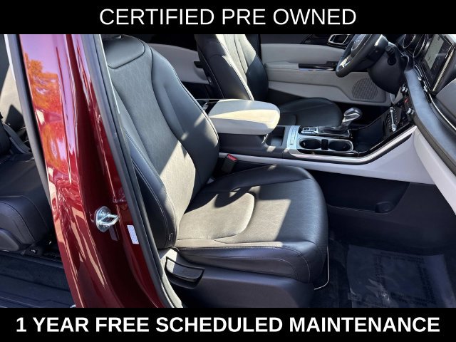 Used 2024 Kia Carnival EX FWD image 9