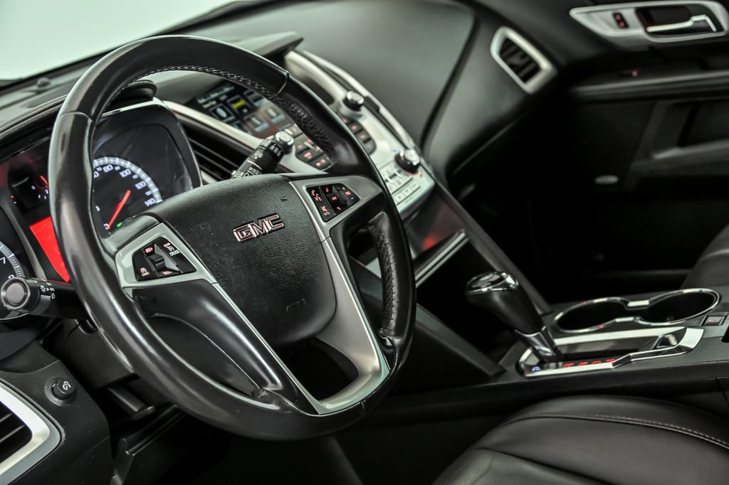 Used 2016 GMC Terrain SLT FWD image 16