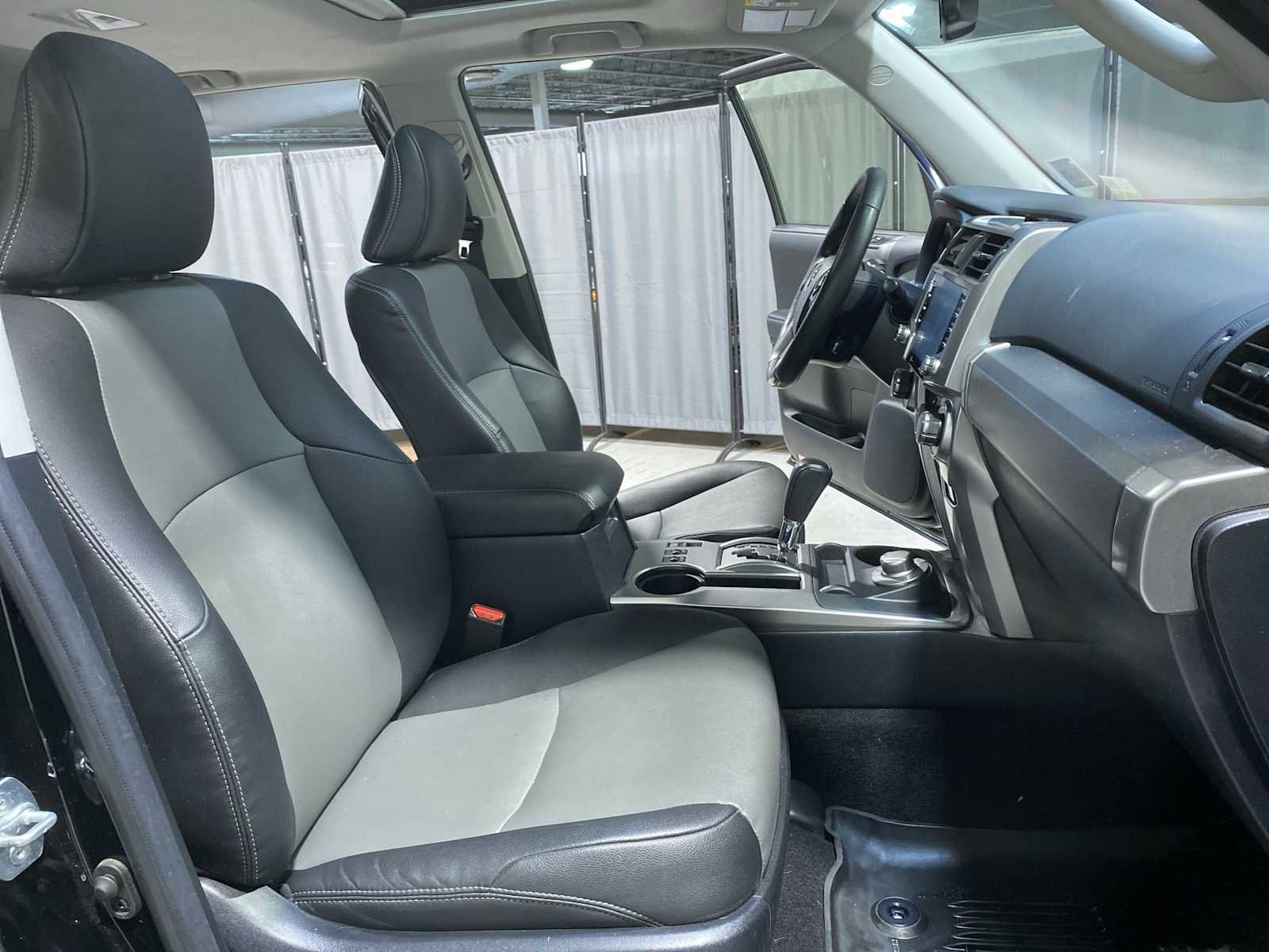 Used 2023 Toyota 4Runner SR5 Premium w/ Moonroof Package AWD/4WD image 14