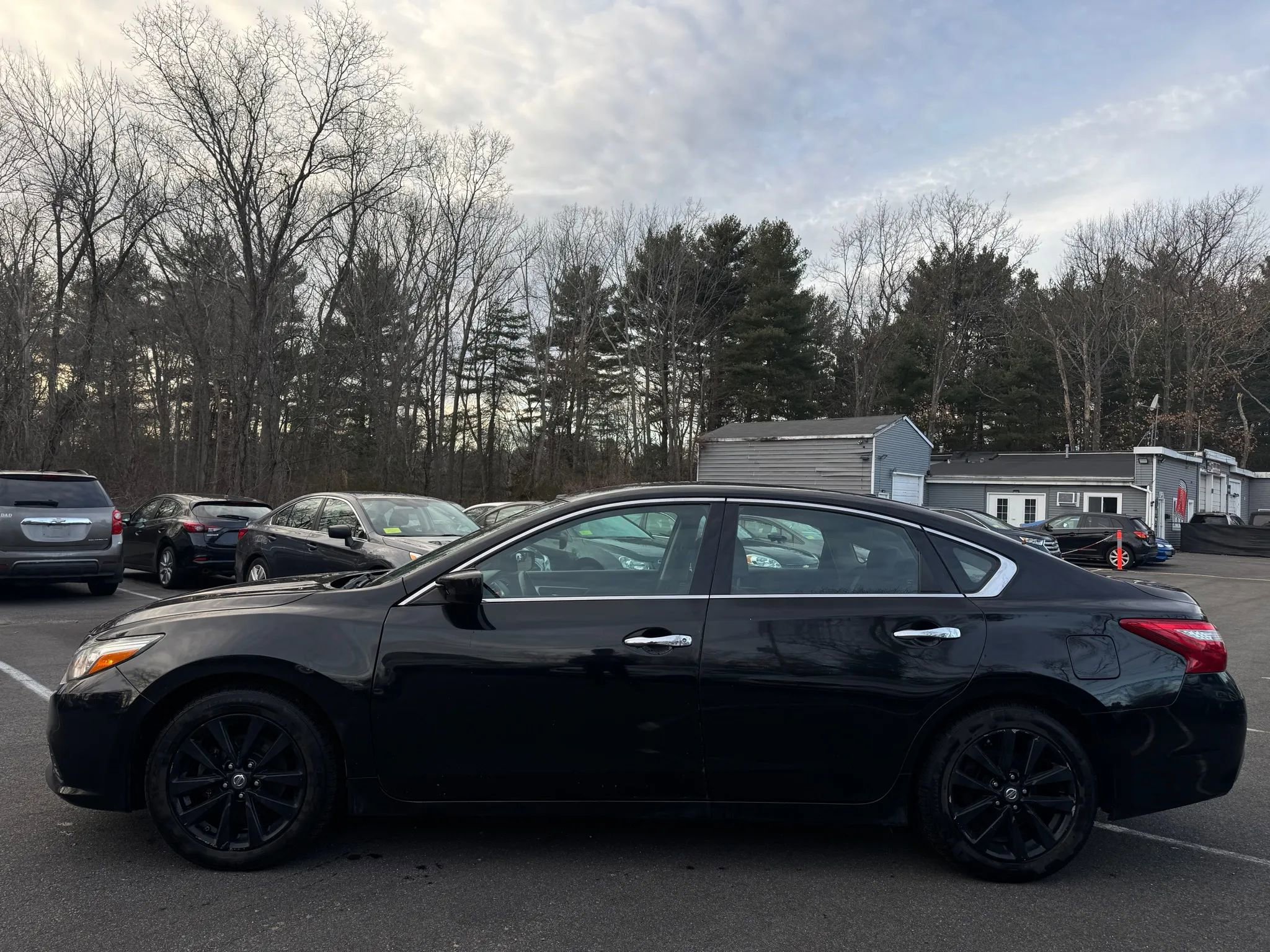 Used 2017 Nissan Altima 2.5 SV image 8