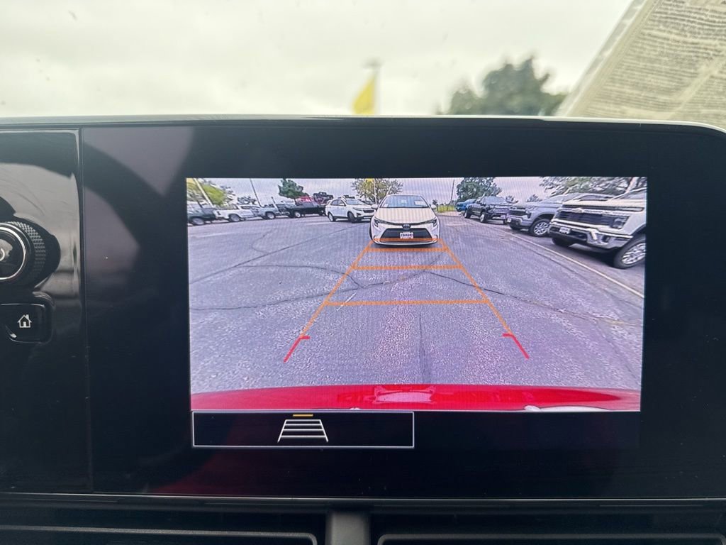 Used 2025 Chevrolet Trax LS image 34