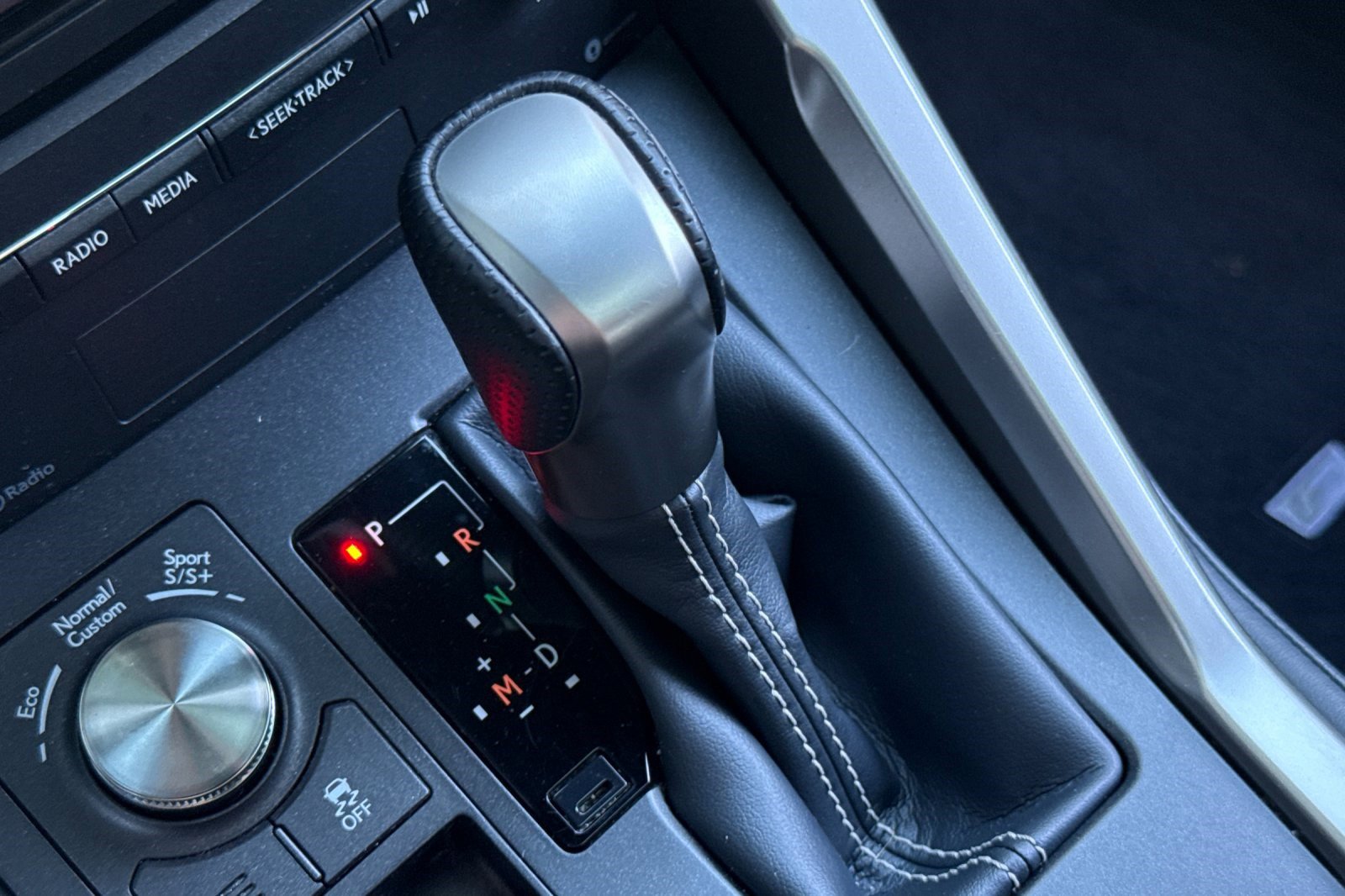 Certified 2020 Lexus NX 300 F Sport image 27