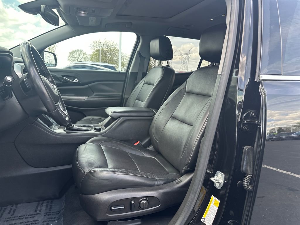 Used 2018 GMC Acadia SLT AWD/4WD image 11