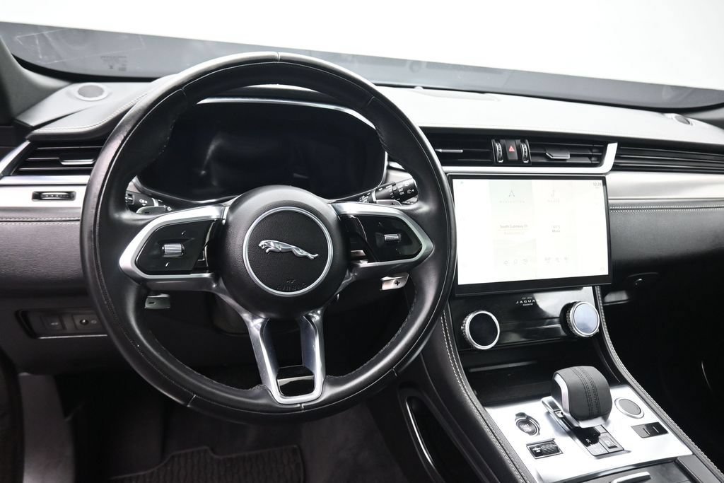 Used 2024 Jaguar F-PACE R-Dynamic S AWD/4WD image 15