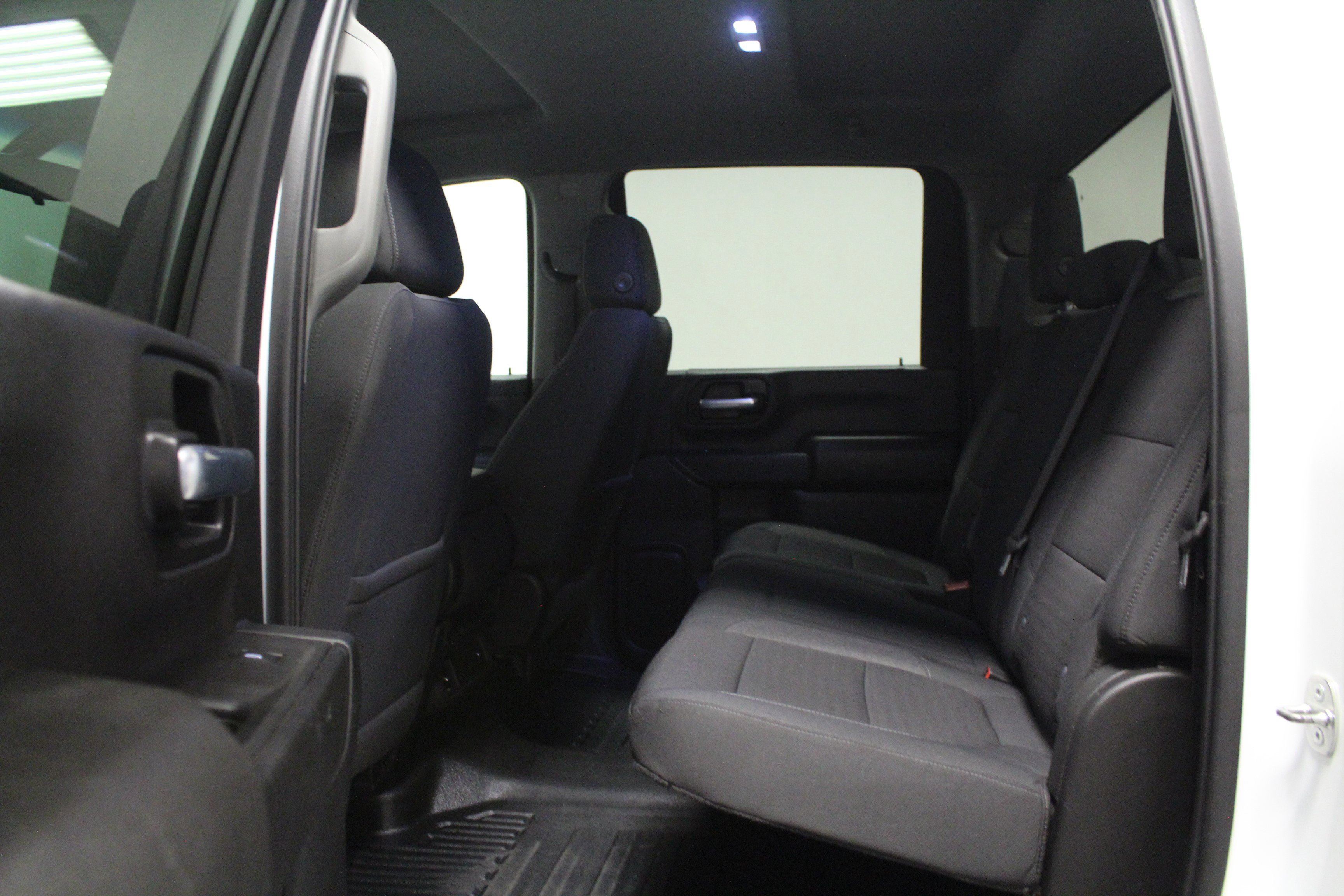 Used 2021 Chevrolet Silverado 3500 LT AWD/4WD image 13