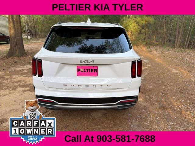 Used 2022 Kia Sorento S image 11