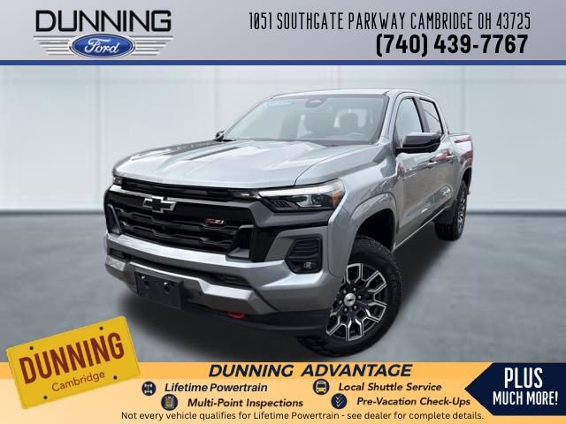 Used 2024 Chevrolet Colorado Z71 w/ Z71 Convenience Package 2