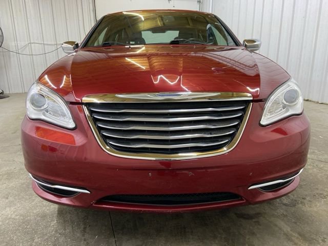 Used 2012 Chrysler 200 Limited w/ Sun/Sound Group FWD image 2