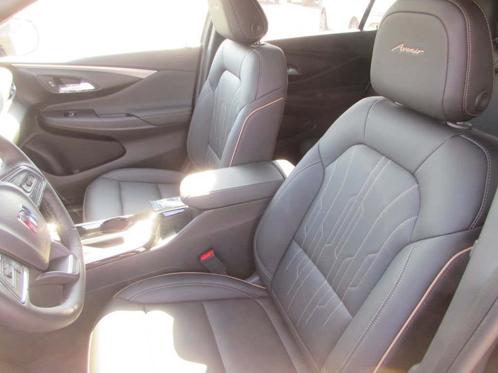 New 2026 Buick Envista Avenir FWD image 11