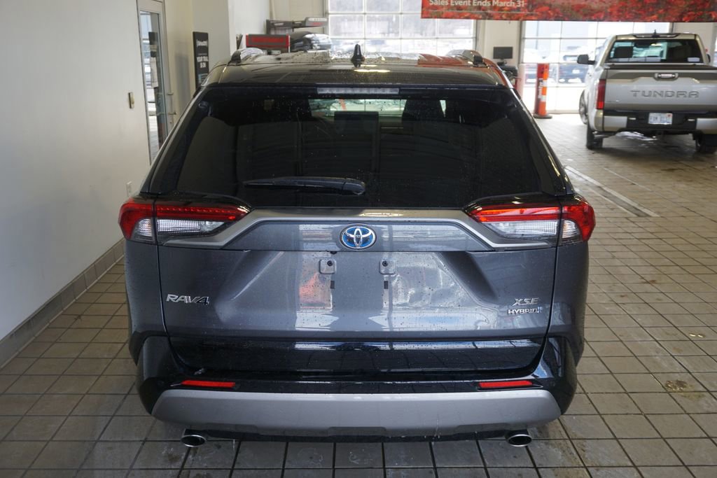 Used 2024 Toyota RAV4 XSE w/ Advanced Technology Package image 17