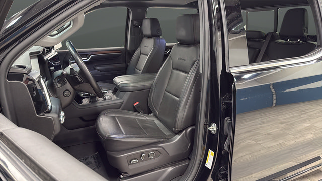 Used 2024 GMC Sierra 1500 Denali w/ Technology Package AWD/4WD image 9