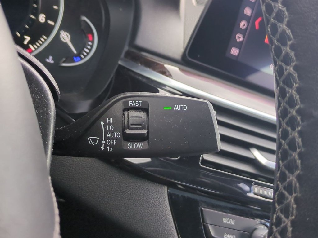 Used 2019 BMW 540i xDrive w/ Convenience Package AWD/4WD image 32