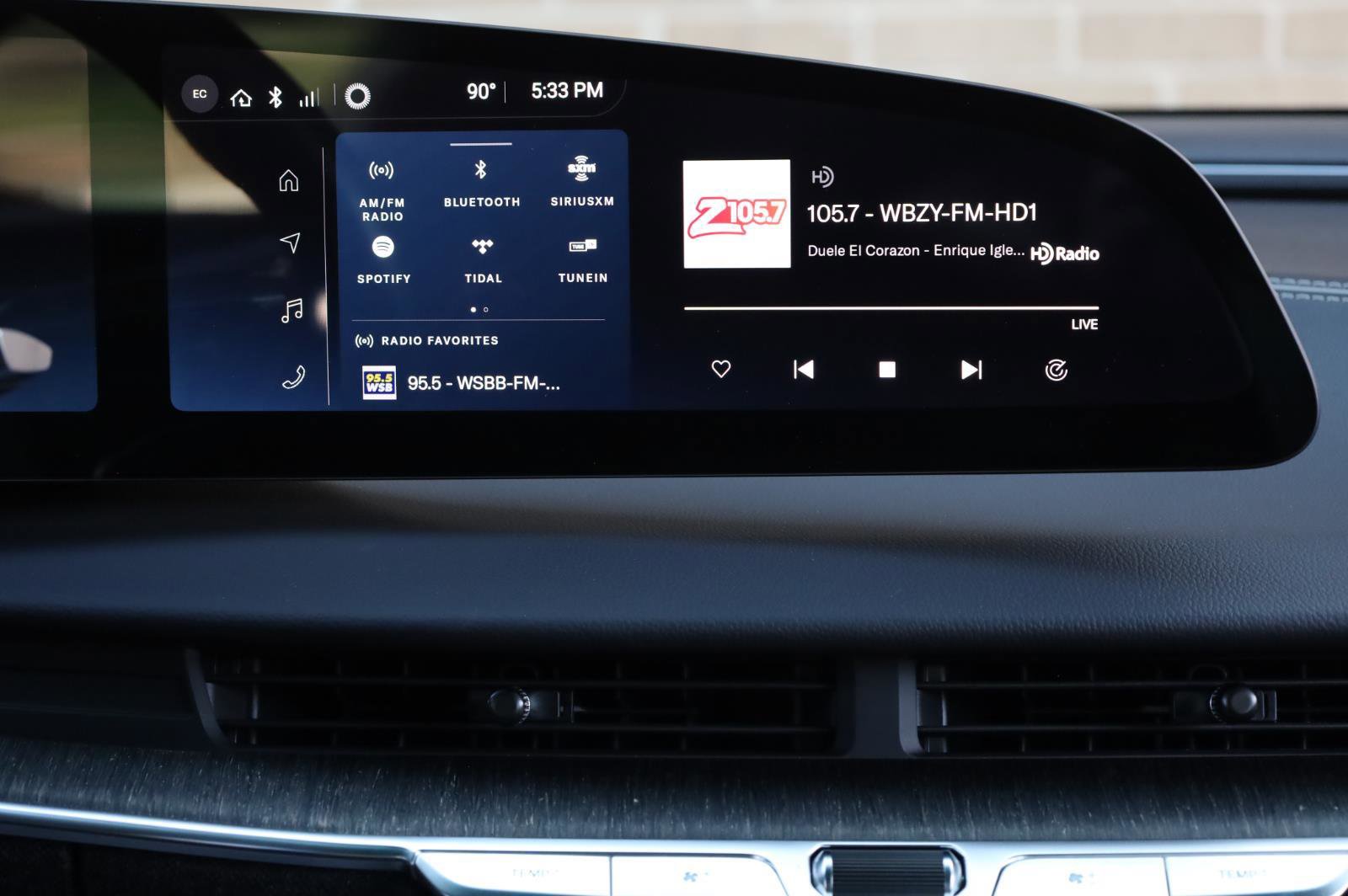 Used 2023 Lucid Air Touring AWD/4WD image 39
