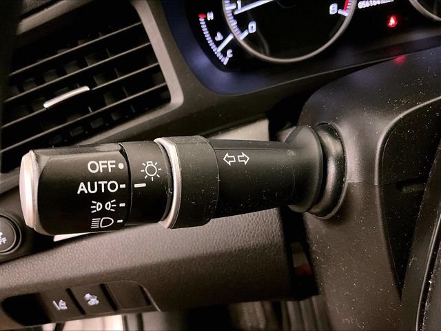 Used 2021 Acura ILX w/ Premium Package FWD image 30