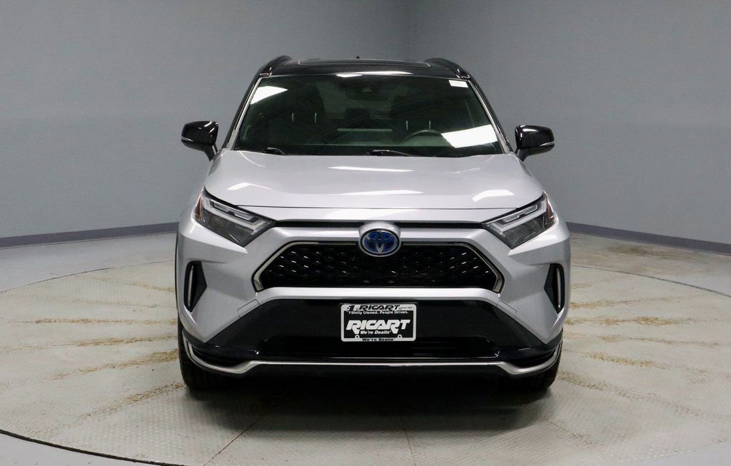 Used 2023 Toyota RAV4 XSE image 5