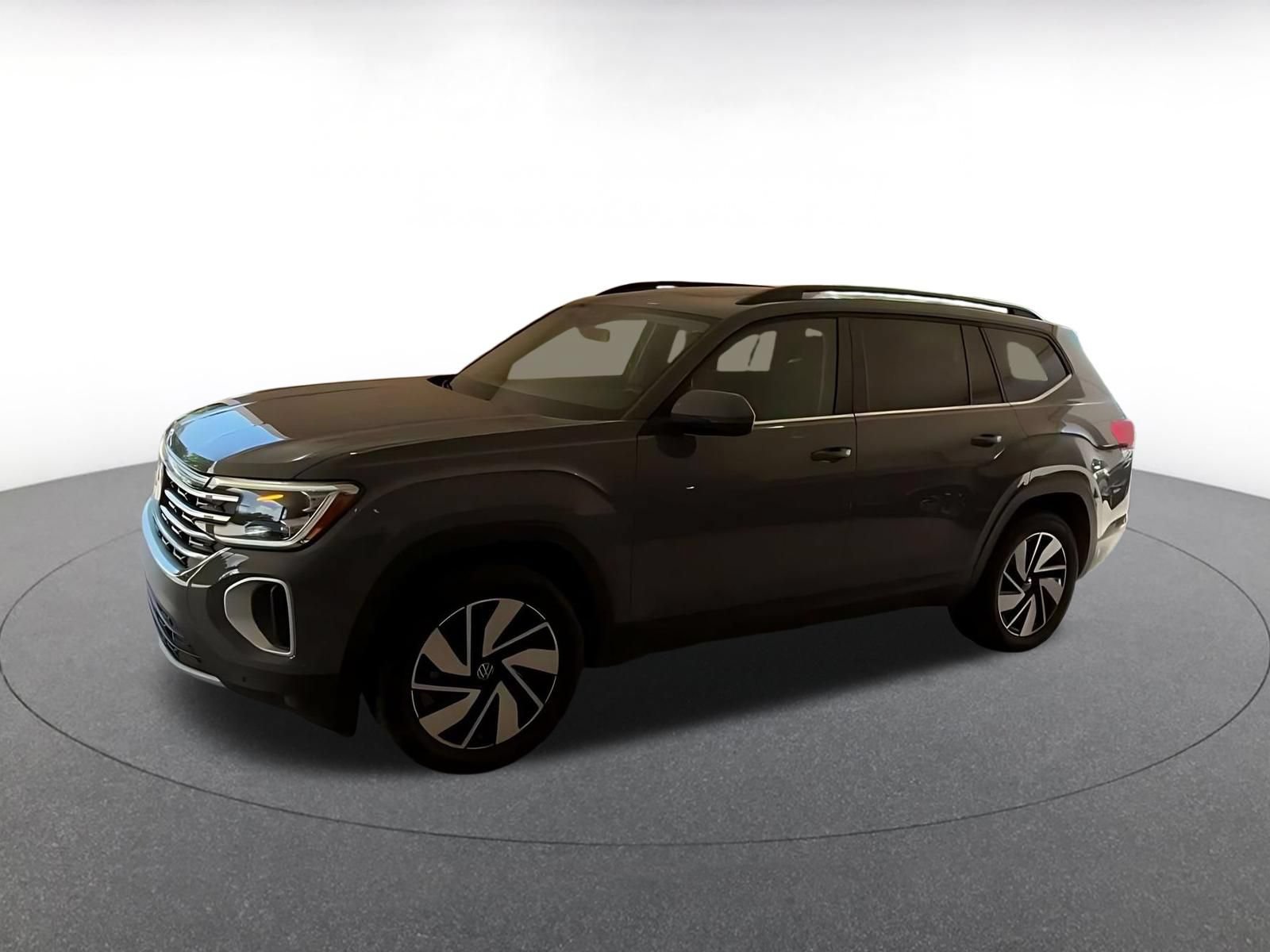 Used 2026 Volkswagen Atlas SE FWD image 6