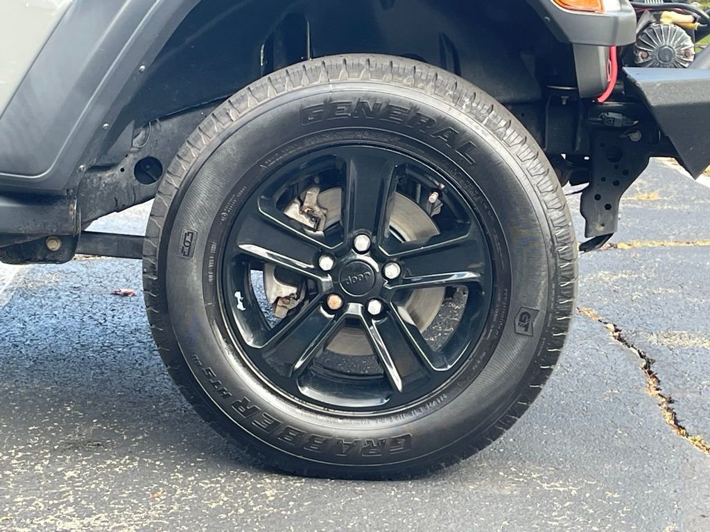 Used 2020 Jeep Wrangler Unlimited Sport image 9