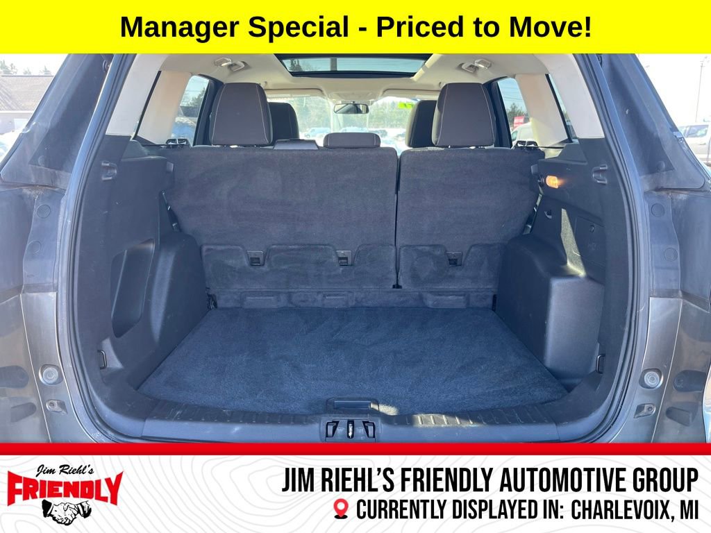 Used 2017 Ford Escape SE w/ Equipment Group 201A image 23