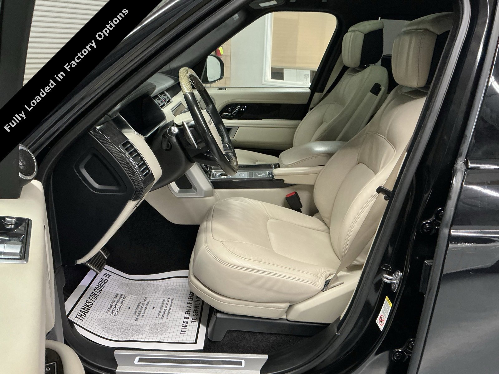 Used 2019 Land Rover Range Rover Long Wheelbase Autobiography image 10