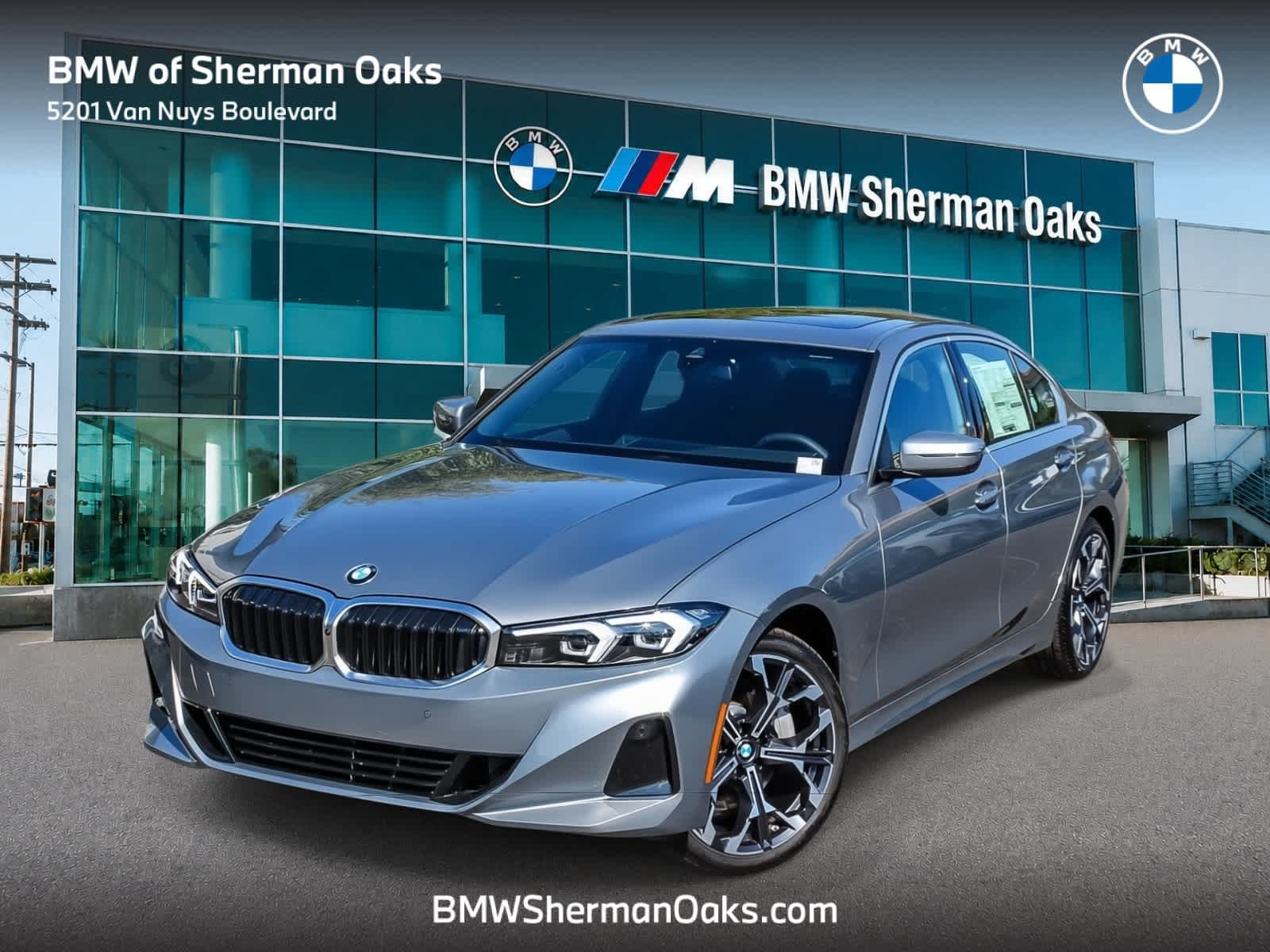 New 2026 BMW 330i Sedan w/ Convenience Package