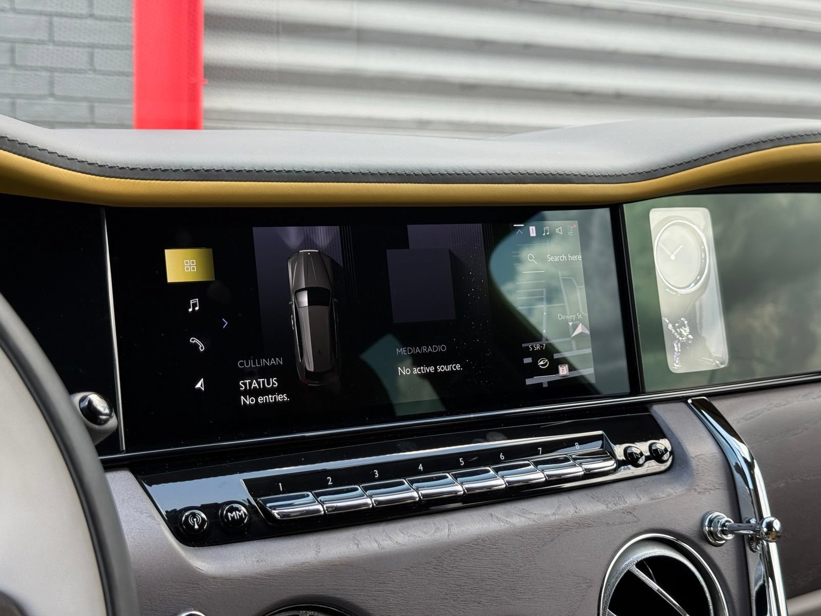 Used 2025 Rolls-Royce Cullinan AWD/4WD image 52