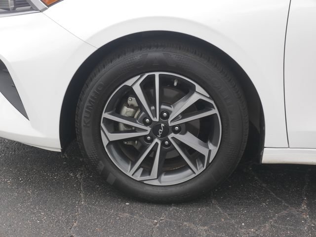 Used 2024 Kia Forte LXS FWD image 41