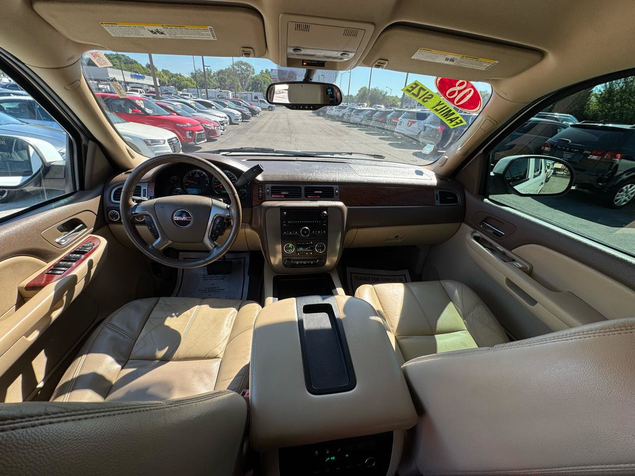 Used 2008 GMC Yukon SLT w/ SLT Preferred Equipment Group AWD/4WD image 14