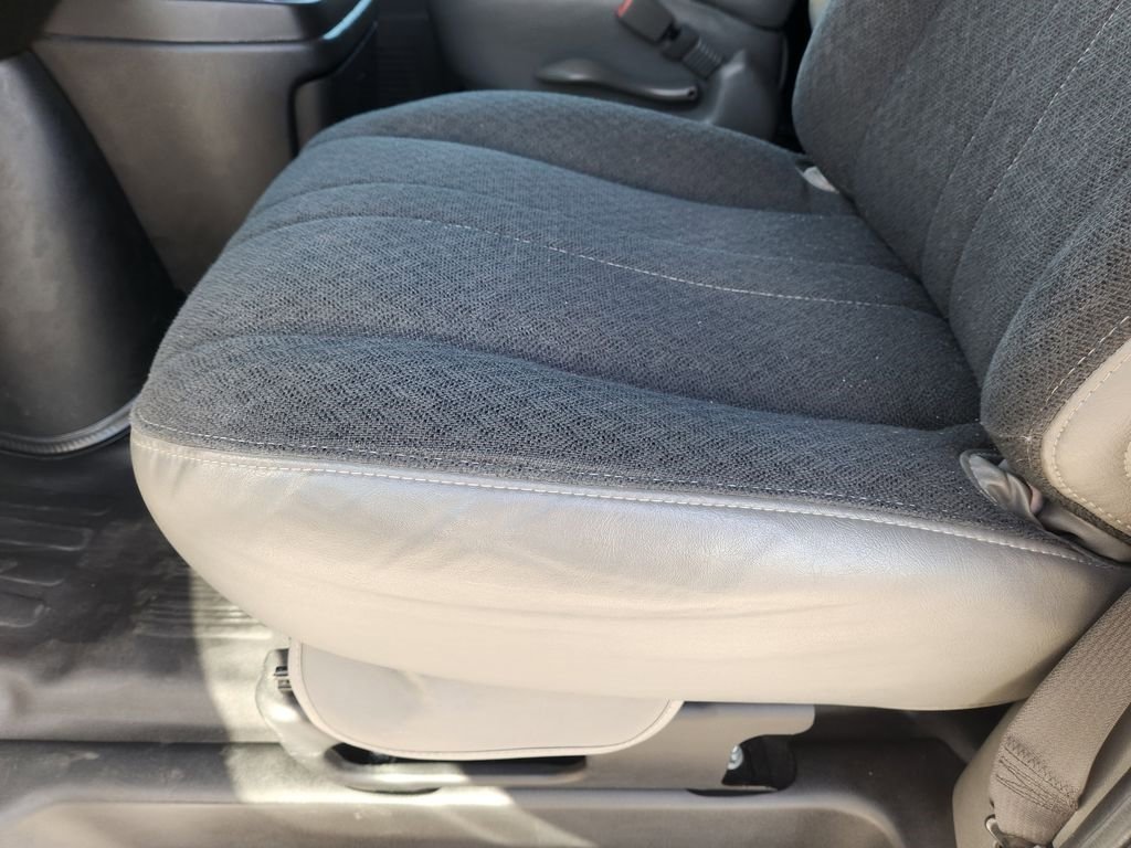 Used 2024 GMC Savana 2500 w/ Driver Convenience Package image 23