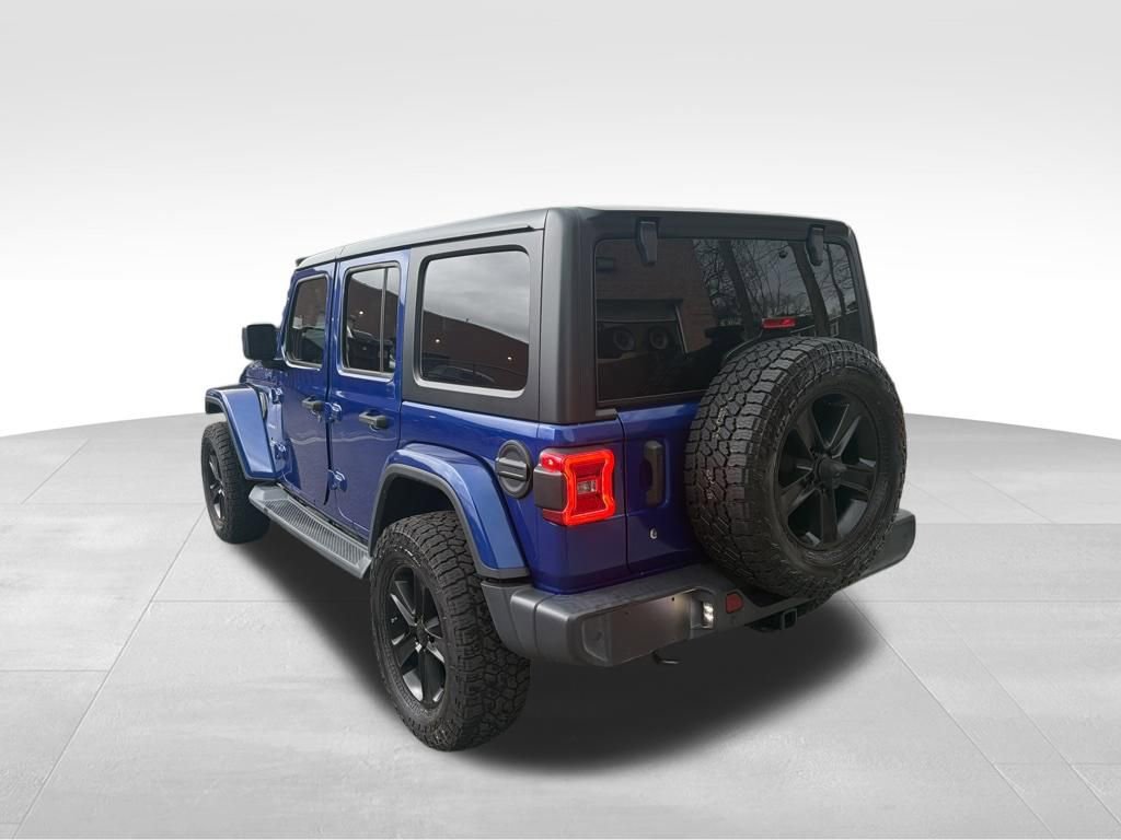 Used 2018 Jeep Wrangler Unlimited Sahara image 3