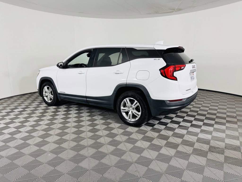 Used 2020 GMC Terrain SLE image 16
