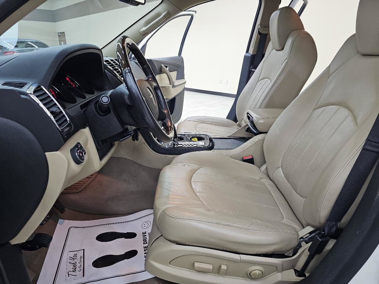 Used 2012 GMC Acadia Denali FWD image 18