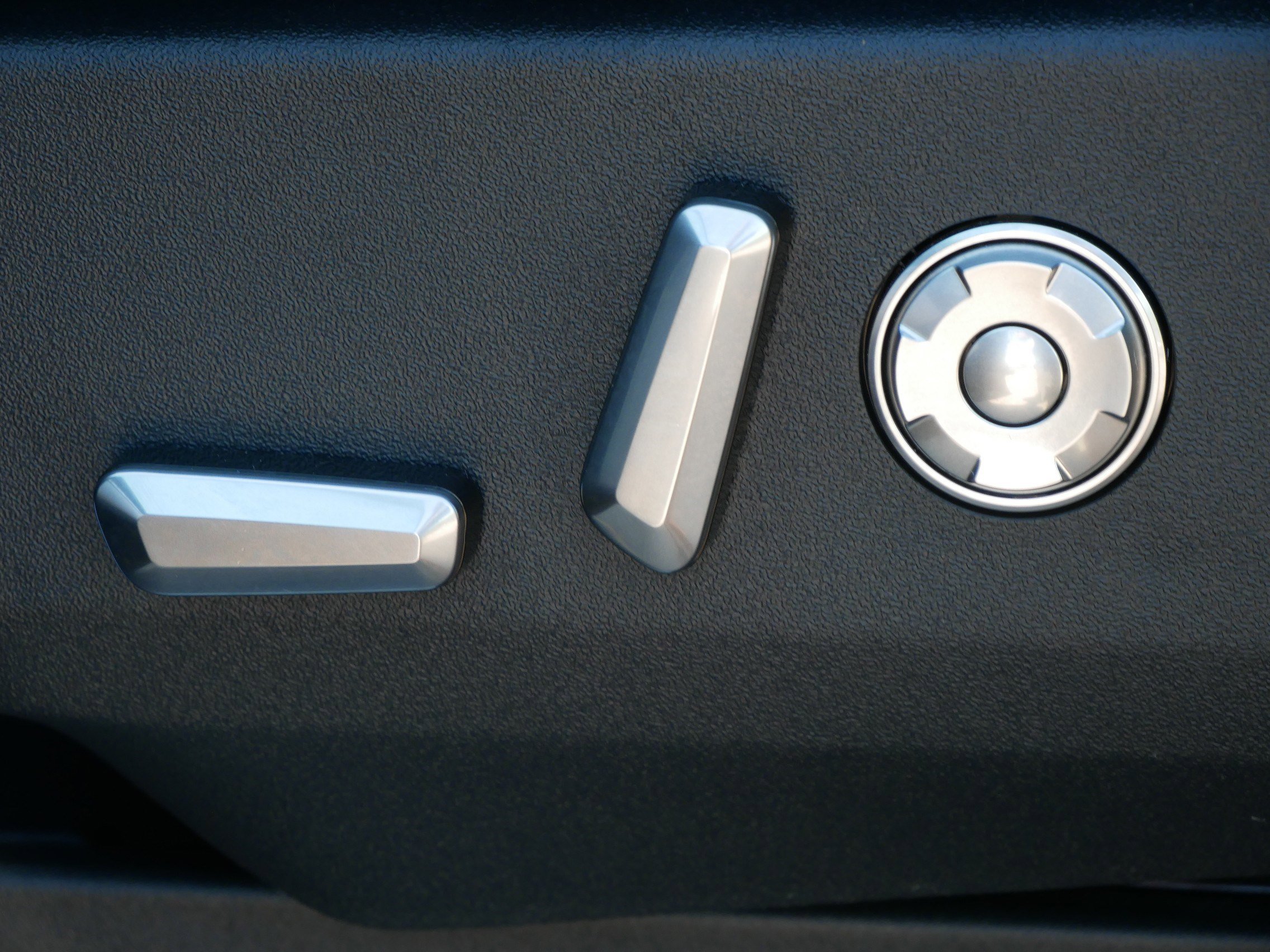 Used 2025 Lincoln Navigator L Black Label image 14