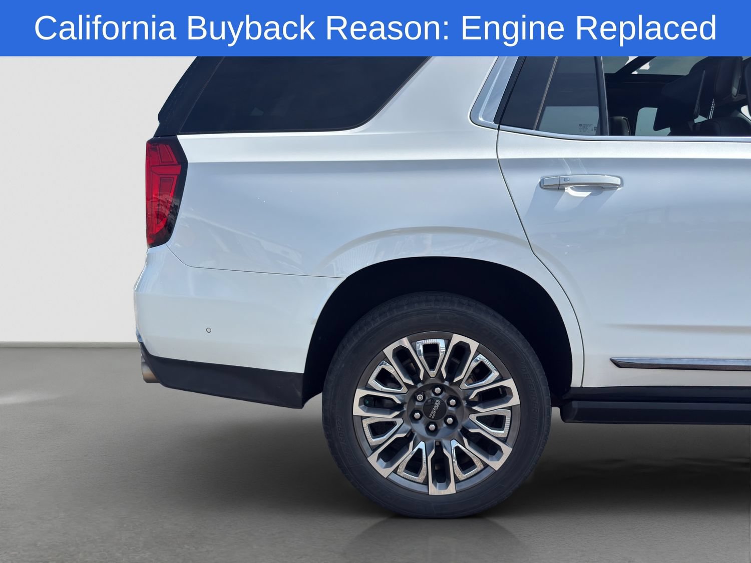 Used 2023 GMC Yukon Denali Ultimate AWD/4WD image 23