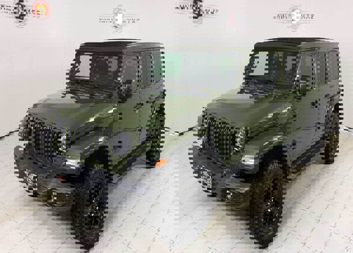 Used 2021 Jeep Wrangler Unlimited Sahara image 35