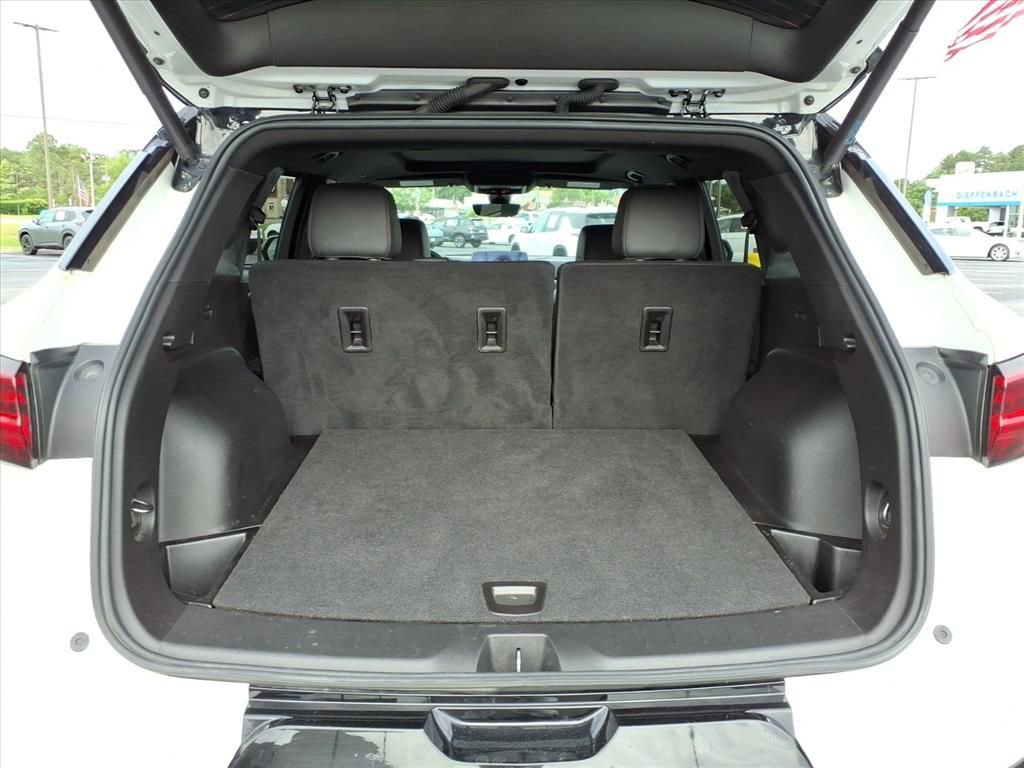 Used 2023 Chevrolet Blazer RS w/ Driver Confidence II Package FWD image 23