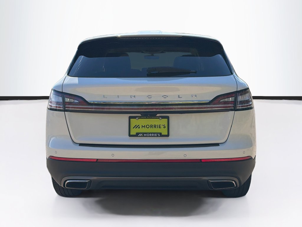 Used 2023 Lincoln Nautilus Reserve AWD/4WD image 6