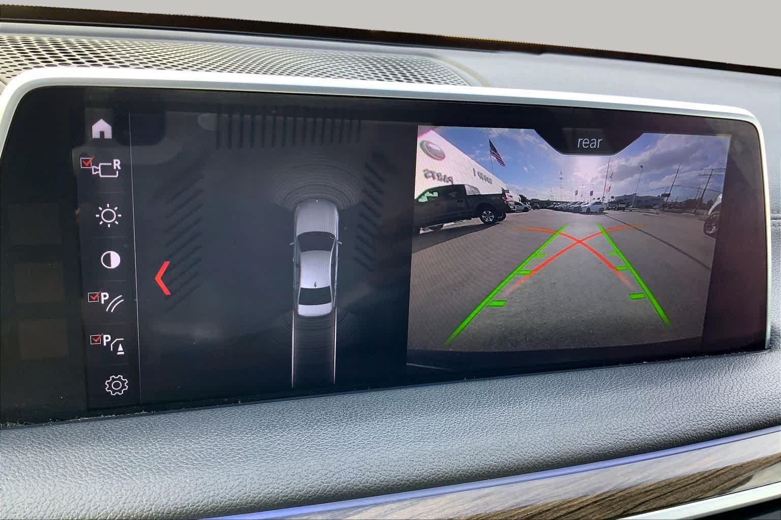 Used 2018 BMW 740i RWD image 26