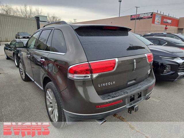 Used 2011 Lincoln MKX AWD w/ 101A Rapid Spec Order Code image 3