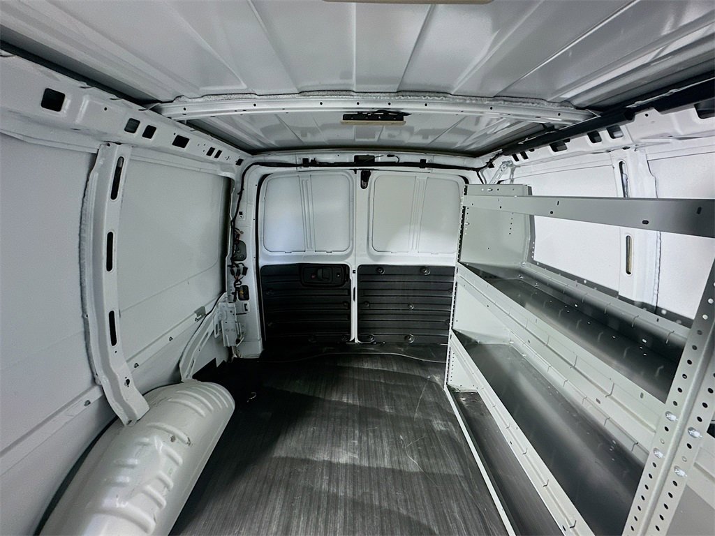 Used 2024 Chevrolet Express 2500 image 13