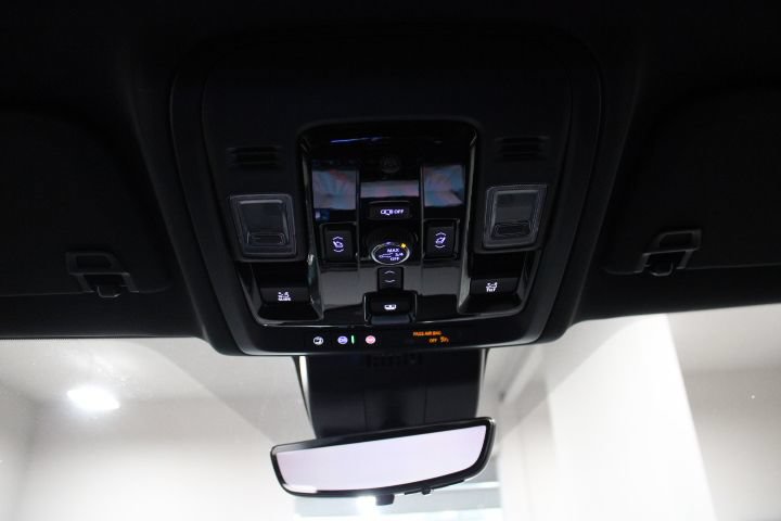 New 2026 GMC Yukon XL Elevation w/ Elevation Premium Package AWD/4WD image 44