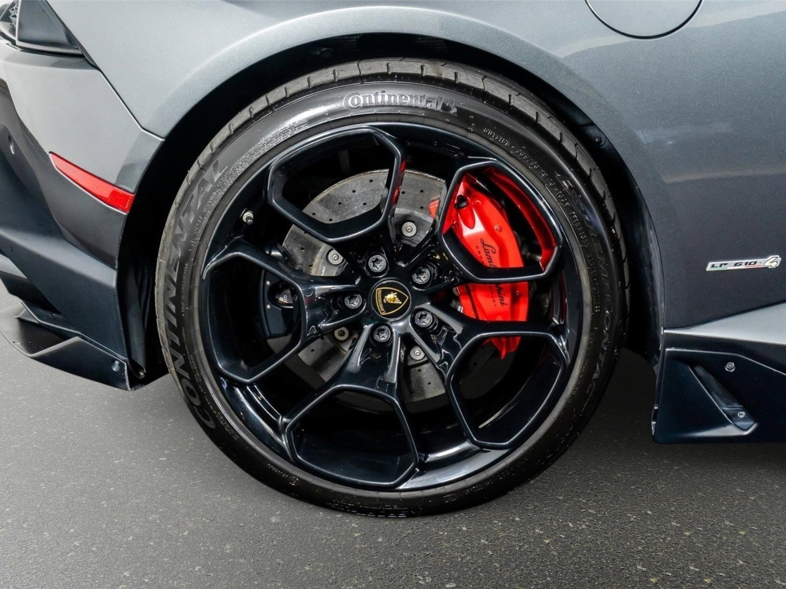 Used 2017 Lamborghini Huracan LP 610-4 image 10