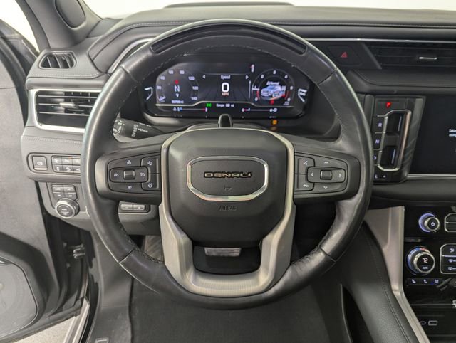 Used 2023 GMC Yukon Denali w/ Denali Reserve Package image 13