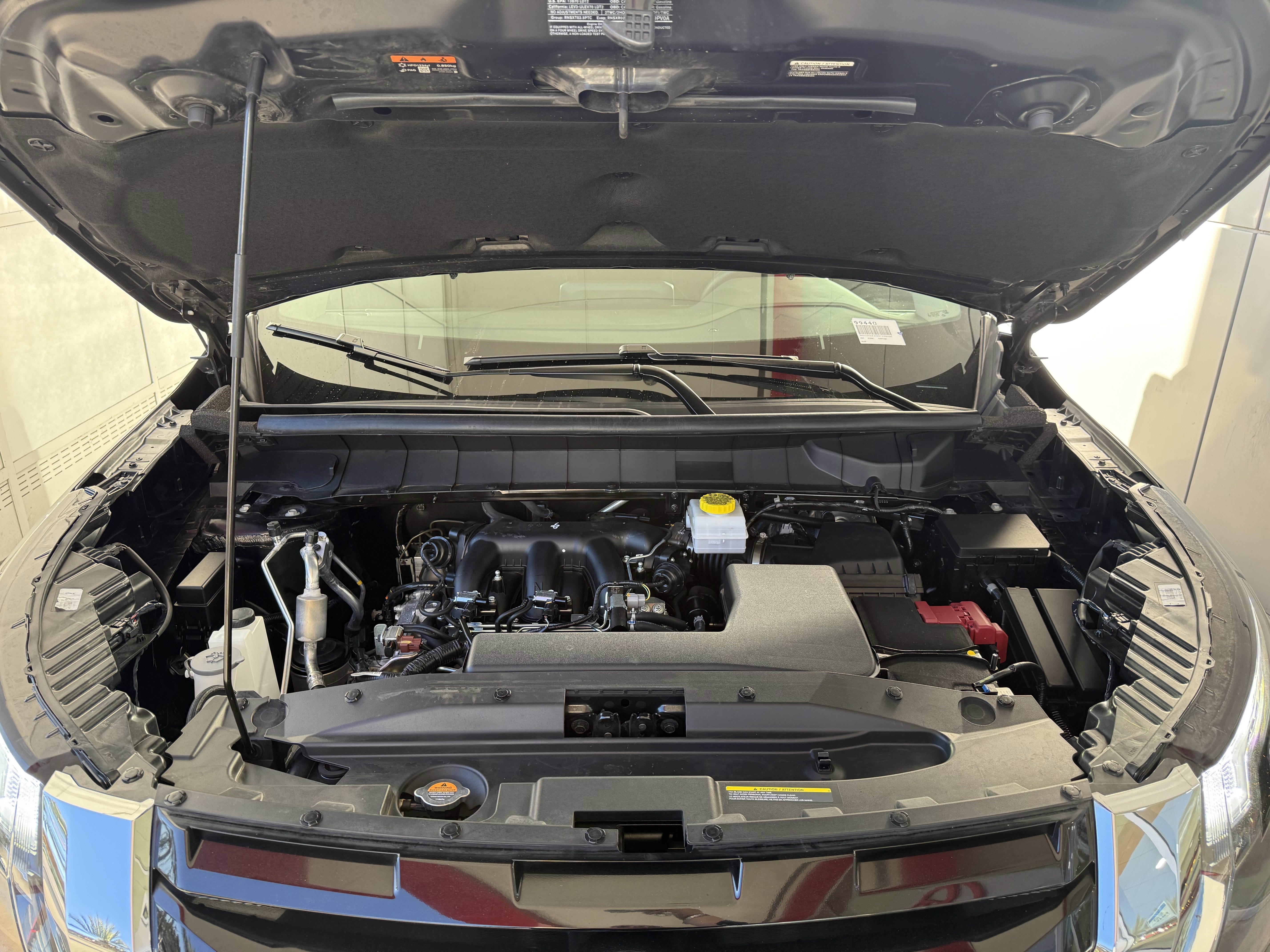 Used 2024 Nissan Pathfinder S image 34